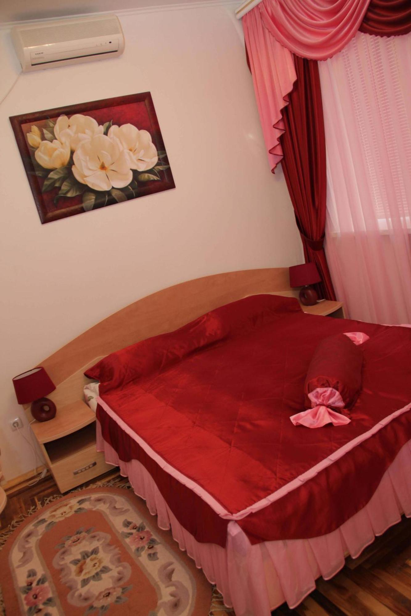 Kristina Hotel Zaporizhia Eksteriør bilde